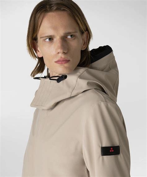 Rainwear firmato da uomo 